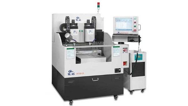 雙頭數(shù)控精雕機的有關(guān)問答