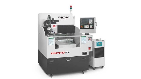 五金精雕機在加工過程當(dāng)中停止轉(zhuǎn)動如何解決？